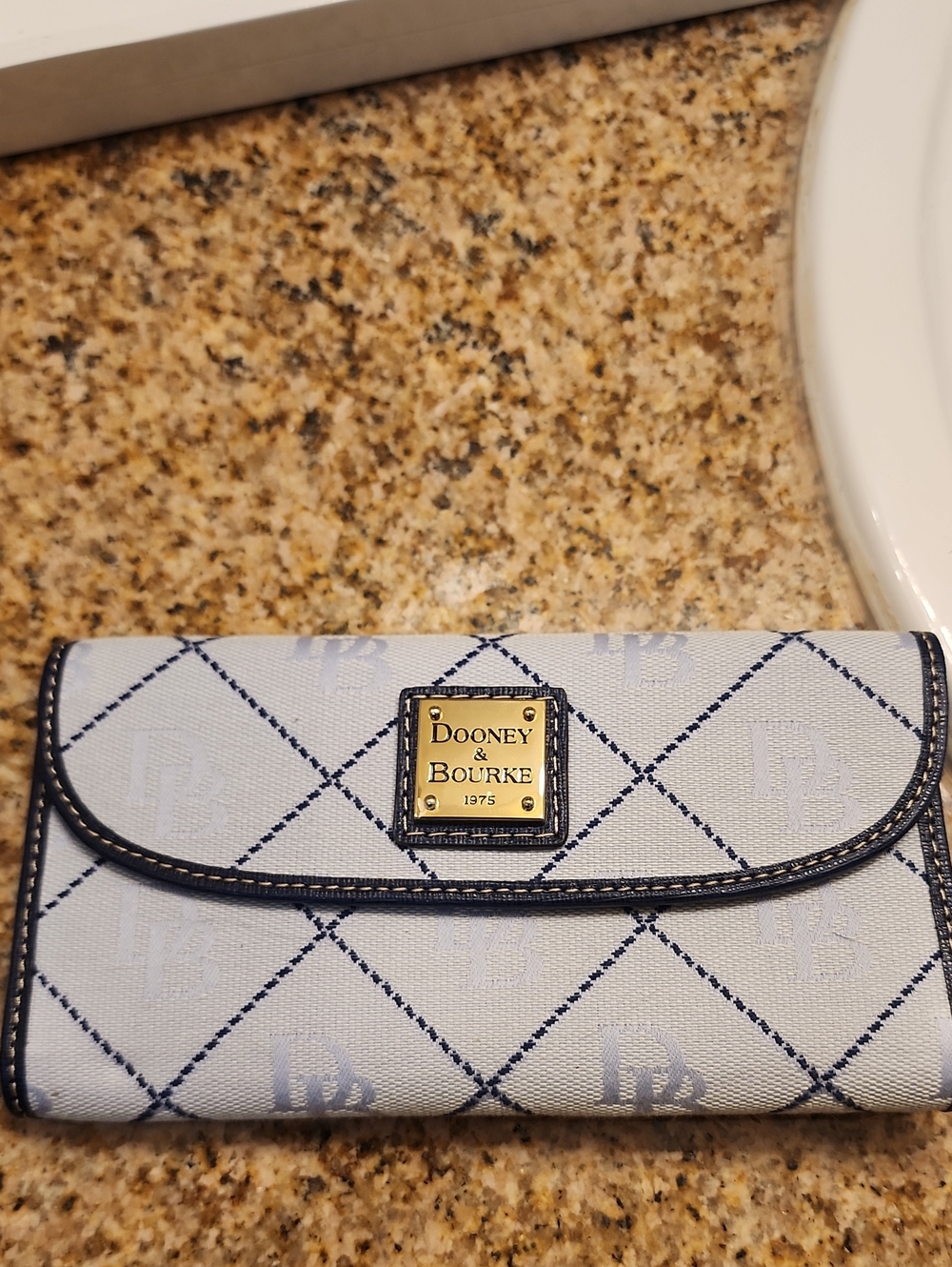 Dooney & Bourke Signature Monogram Diamond Quilt Continental Wallet